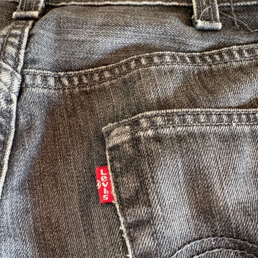 Levi's 501‎ Jeans Men Charcoal Wash Straight Fit Button Fly Denim SZ 38 x 30